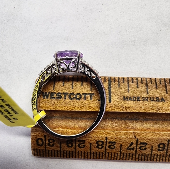 New In Package Sterling Silver Oval Cut Amethyst Ring SZ 10 - Picture 6 of 11